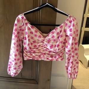 Zara size S pink floral long sleeve crop top